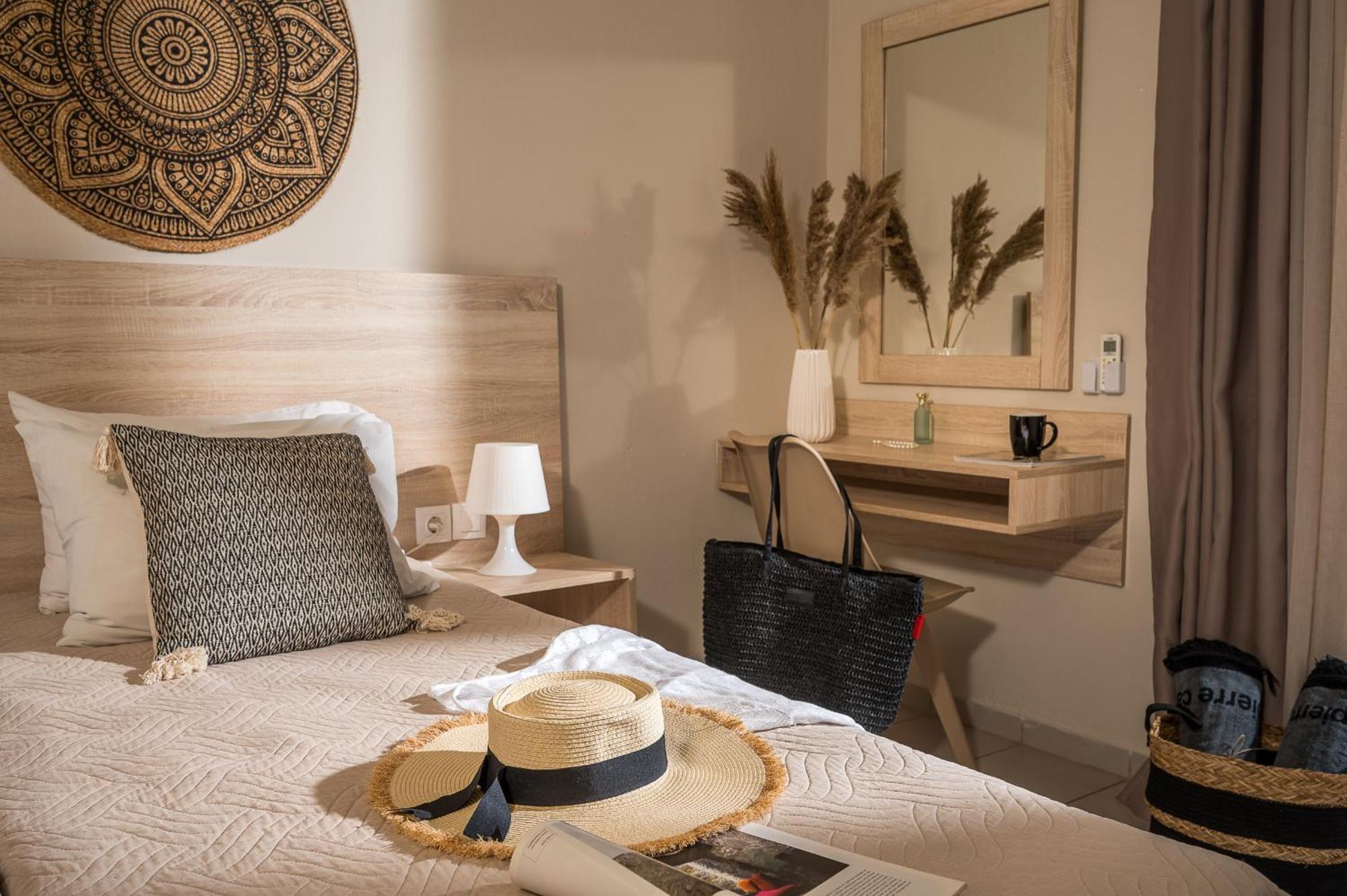 Cretan Seaside Boutique Hotel Limenas Chersonisou Exterior foto